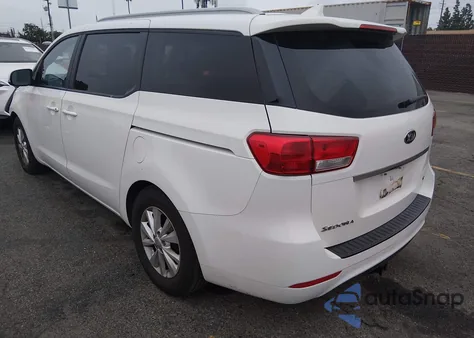 2015 Kia Sedona Lx z USA, uszkodzony, nr VIN KNDMB5C19F6060670